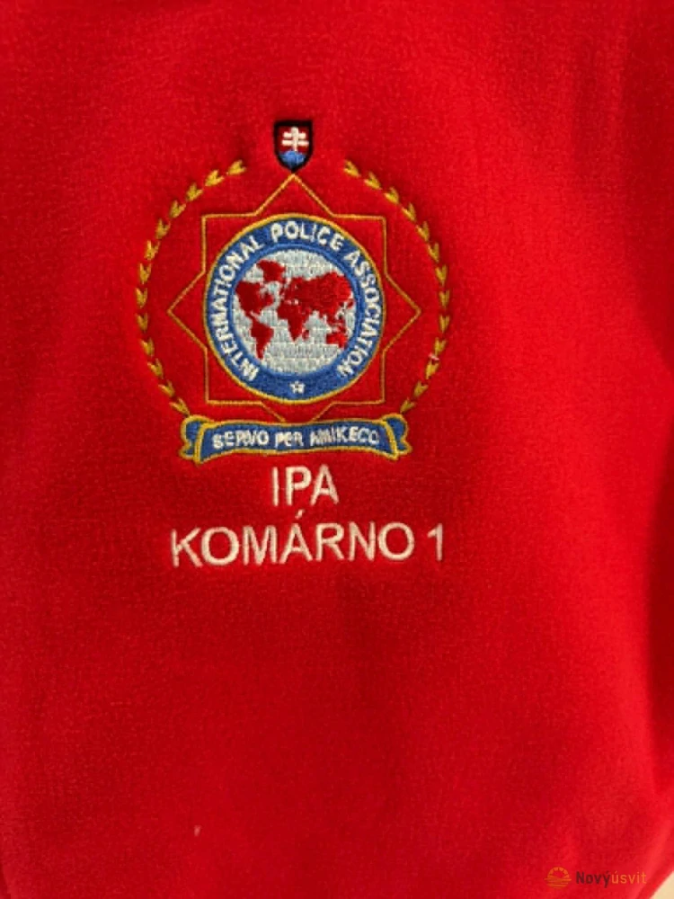 Flisová bunda IPA unisex červená bez rukávu M